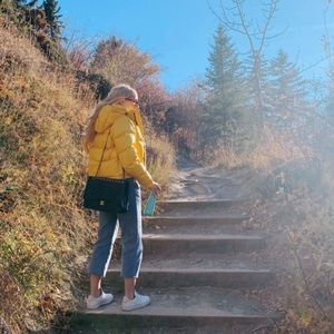 Yellow Size S super puff shorty jacket